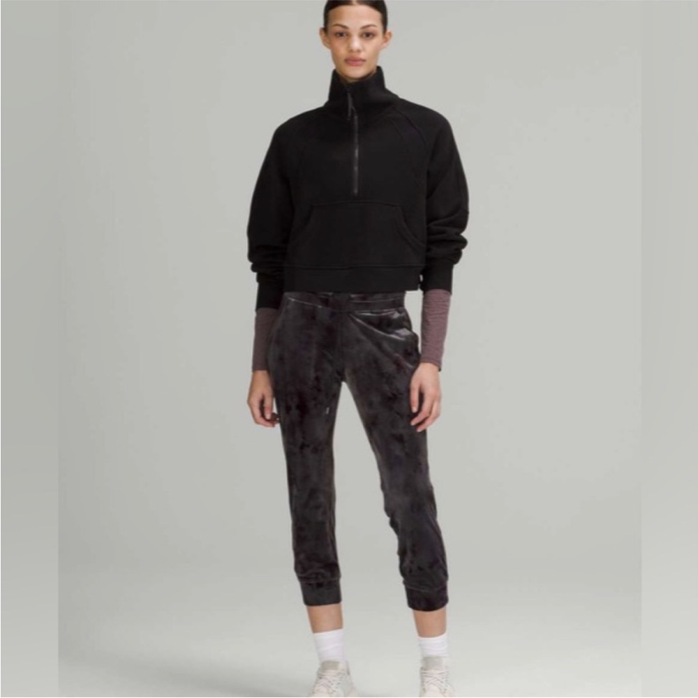Lululemon Ready To Crush HR Crop Velour Jogger. NWT